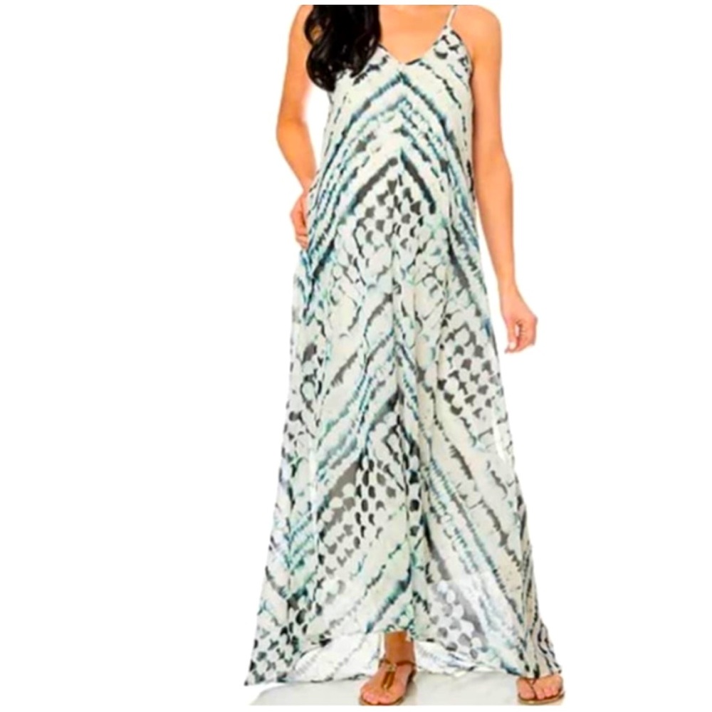Wendy Bellisimo Maternity flowy dress